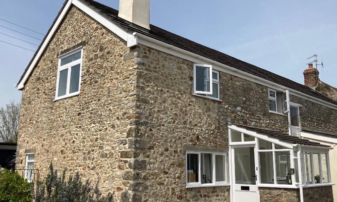 Kilmington House | Ashes Farm Cottage