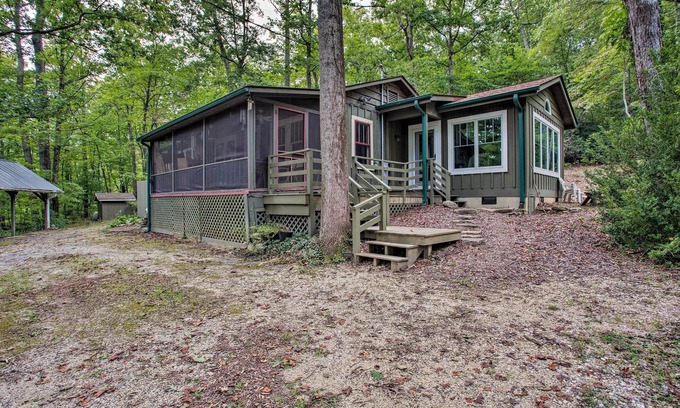 Hendersonville House | Asheville-Area Cabin w/Fire Pit & Forest Views
