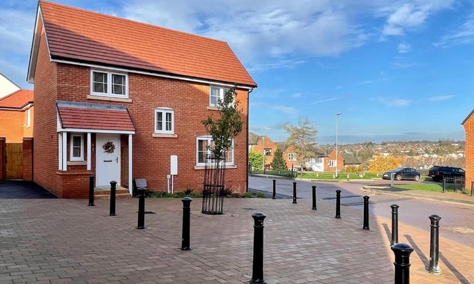 Hemel Hempstead House | Aspen Villa
