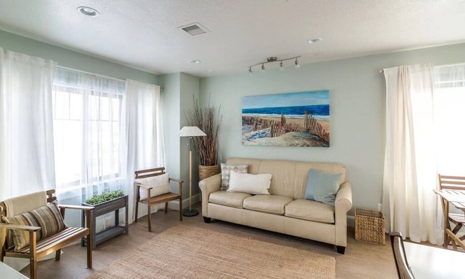 North Park Condo | Aspenwood Manor- Perfect Paradise in Provo! (Ocean themed condo)