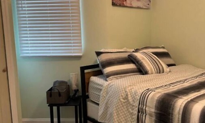 West Philadelphia Apartment | Assab apartment