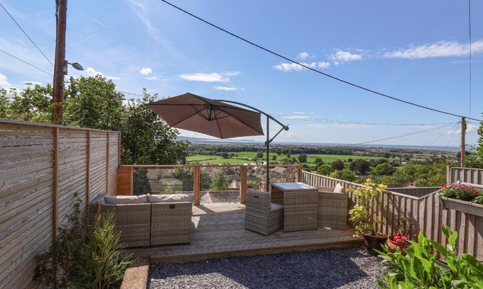 Dyserth House | Aster Cottage