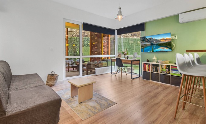 Sinaia Apartment | Asteri Garden & Terrace Apartment