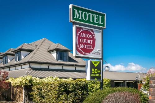 Blenheim Hotel | Aston Court Motel