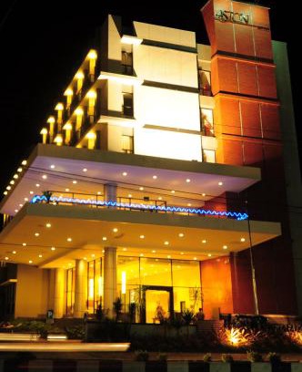 Ketapang Hotel | Aston Ketapang City Hotel