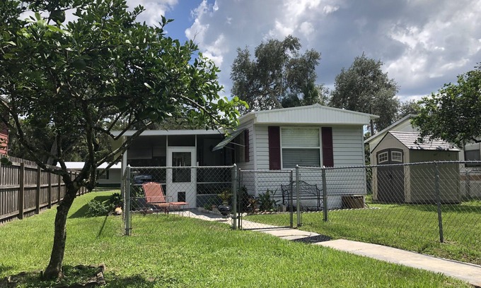 Astor House | Astor St. John's River House