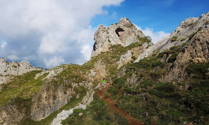 El Pino Cottage | Asturian rural house in a natural environment 15 minutes from the ski resort.