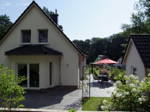 Muritz House | at Langhagensee Comfortable holiday residence