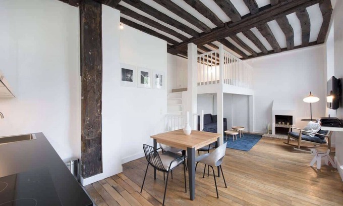 Notre-Dame-des-Champs Apartment | At Saint Germain des Prés, at the Bon Marché!