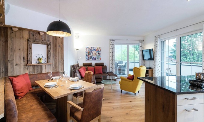 Alpendorf Ski Chalet | Chalet in Sankt Johann near Ski Slopes