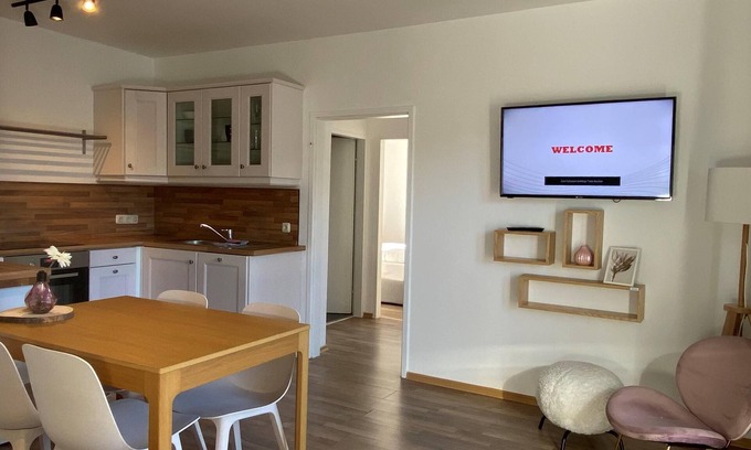 Ried Apartment | Two Bedroom Apartment - Wolf & Schaf Apartments