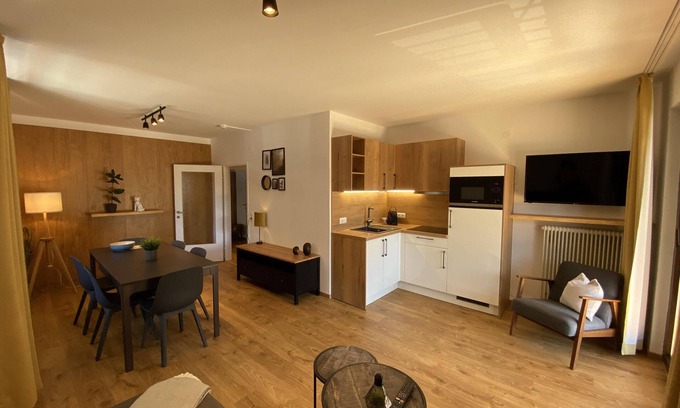Ried Apartment | Deluxe One-Bedroom Apartment - Wolf & Schaf Apartments