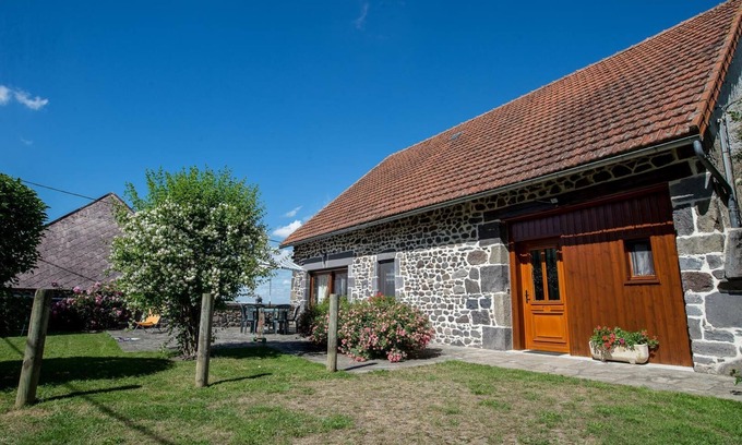 Perpezat House | AT THE BARN - PERPEZAT
