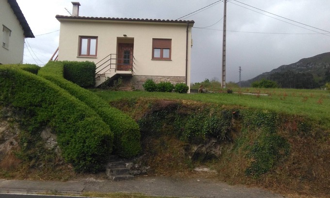 Panes Cottage | At the door of the peaks of europa v. V la maria diego offers everything to