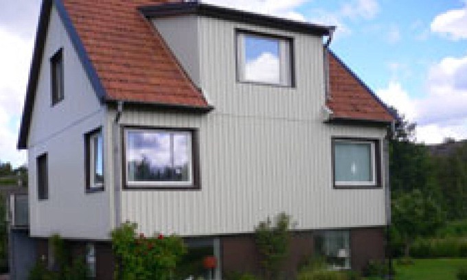 Kampersvik Apartment | At the sea of the West Coast for the small family