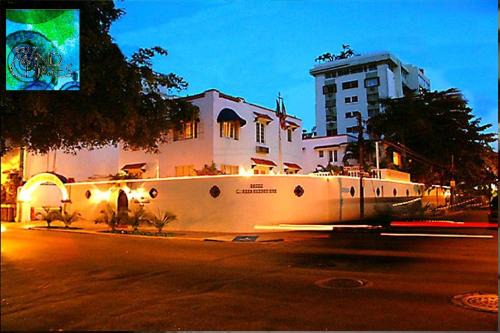 Parque Hotel | At Wind Chimes Boutique Hotel