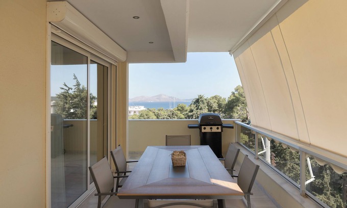 Varkiza Apartment | Athenian Riviera Sea View Penthouse