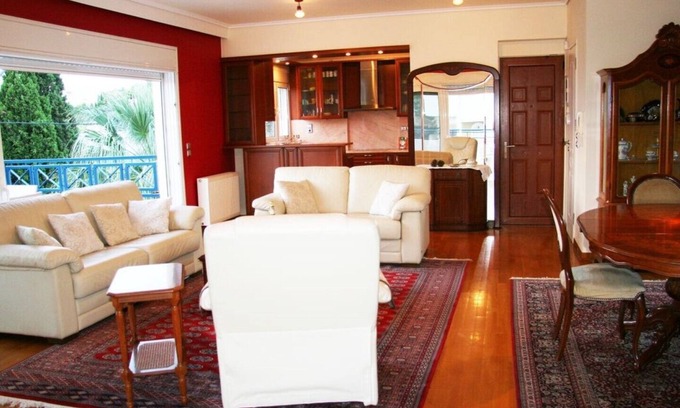 Nea Smirni Apartment | Athens Riviera Beach|7 mins WALK Beach|Sea View|Parking| "Best of Both Worlds"