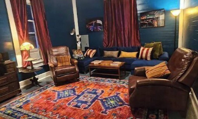 Athens House | Athensmusic Gem 1 mile from Town