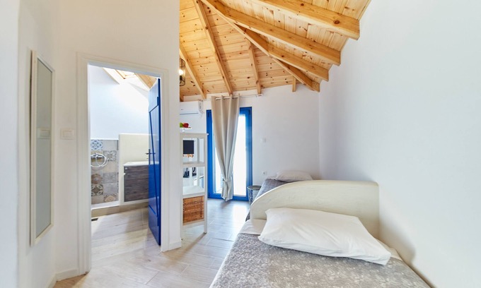 Evdilos Hotel | Atheras