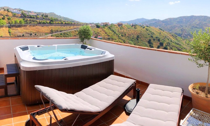 Competa Apartment | Athina House - 3 bedroom luxury apartment