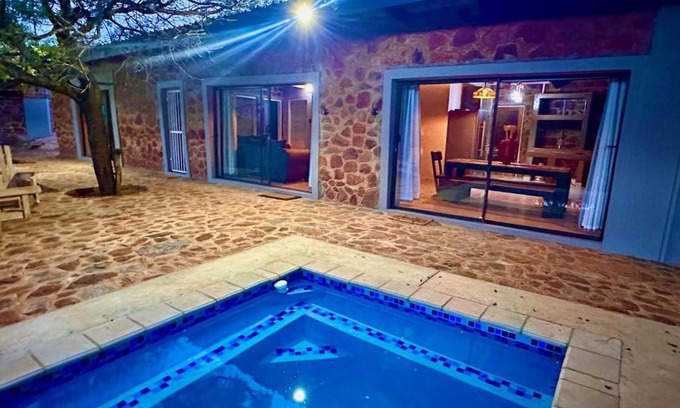 Mogale City House | Athule Inn - Cradle