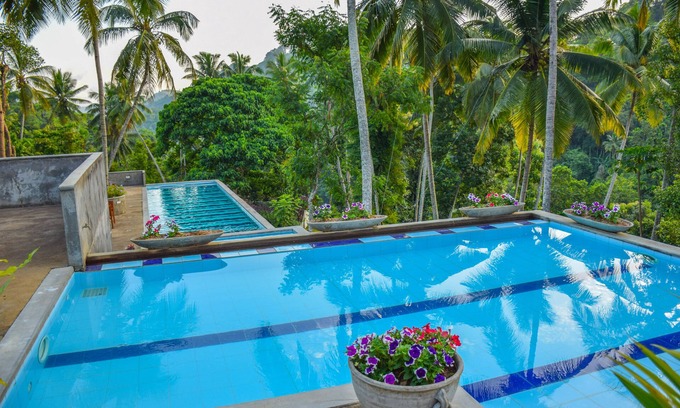 Udunuwara Hotel | Athulya Villas