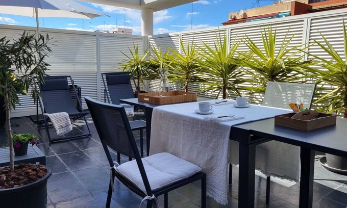 Aiora Condo | Atico-loft Mompó. Lujo Marítimo