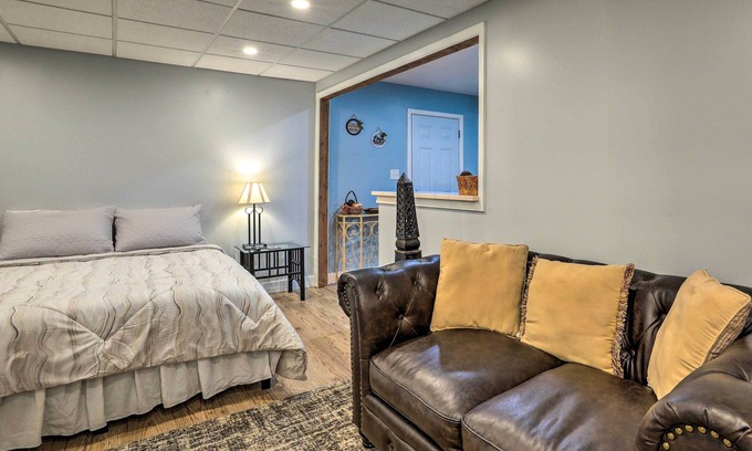 Lawrenceville Apartment | Atlanta Area Studio ~ 3 Mi to Gas South Arena!