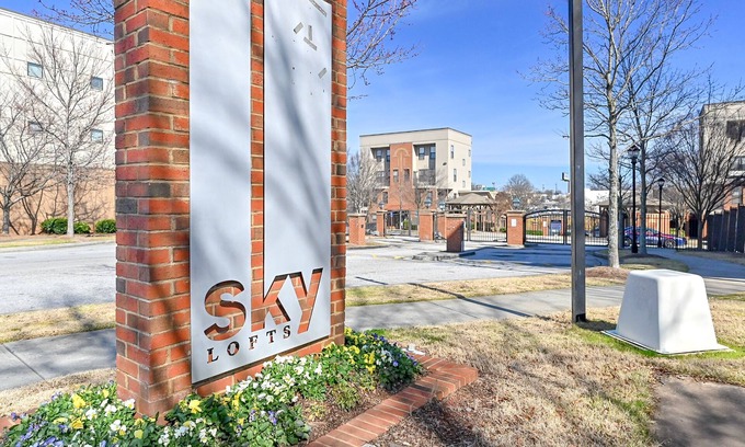 West End Condo | Atlanta Loft in the City