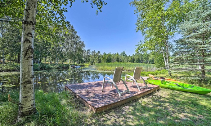 Atlanta Cabin | Atlanta Waterfront Cabin w/Dock & Kayaks!