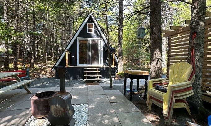 Hammonds Plains Cabin | Atlantic Outback Cabin Creek