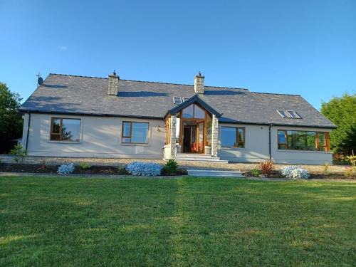 Killybegs House | Atlantic View Cottage in Killybegs