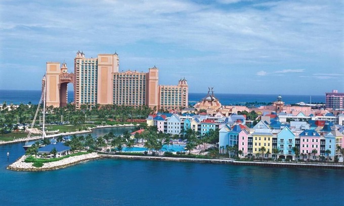 Paradise Island Condo | Atlantis Harborside Bahamas New Years! 1 Bedroom Premium 12/26-1/2- 4 Wristbands
