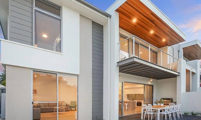 Fleurieu Peninsula House | Atlantis - Modern 4 bedroom home in Port Elliot