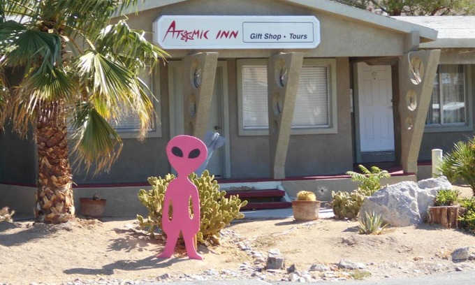 Beatty Hotel | Atomic Inn Beatty Near Death Valley
