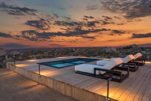 Pioneertown House | Atomic Ranch by Fieldtrip Secluded Pool Views