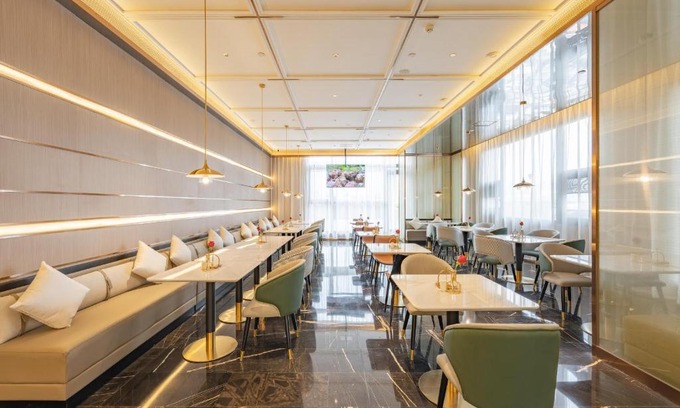 Kunshan Hotel | Atour Hotel Kunshan Baoyu Plaza North Changjiang Road
