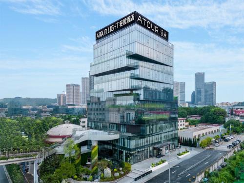 Panyu Hotel | Atour Light Hotel Guangzhou Panyu Chimelong Wanbo Business District