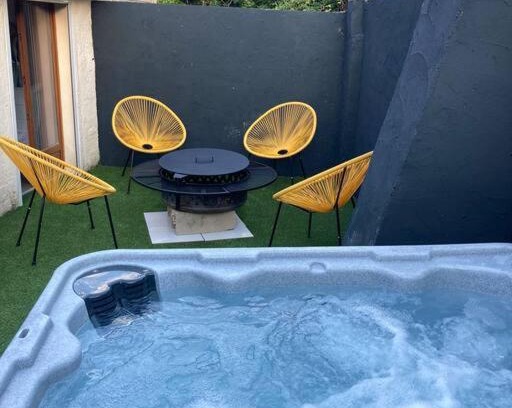 Beugin House | Au Bois d'Epenin - Gite et Spa