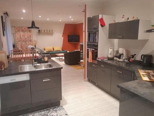 Soing-Cubry-Charentenay House | Au bord de l'eau