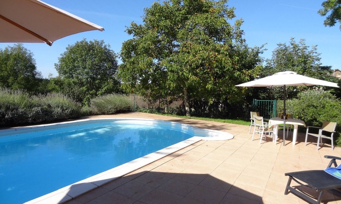 Mirandol-Bourgnounac House | Au Cœur de la Vallée du Viaur, Charmante Maison de Campagne Avec Piscine
