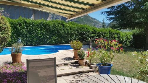Espinasses Apartment | Au Paradis des Grillons