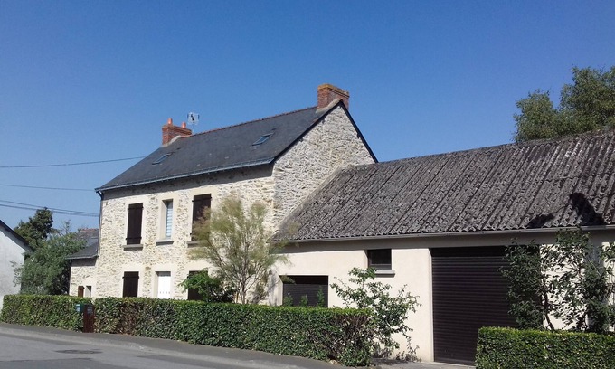 Saint-Omer-de-Blain Bed & Breakfast | Au Pressoir à Cidre - Chambre d'hôtes