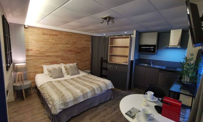 Cholet Apartment | Au St Martin 2