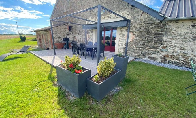 La Jumelliere House | Au tour des sens