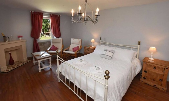 Roquebrune House | Auberge des Pensées - Deluxe Room 2