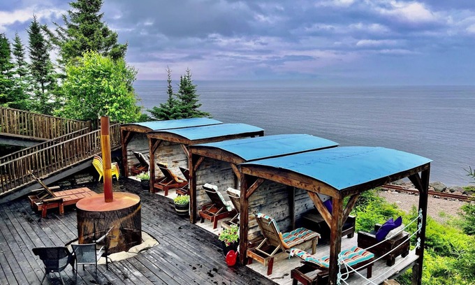 Pabos Mills Bed & Breakfast | AUBERGE ET SPA LE HUARD