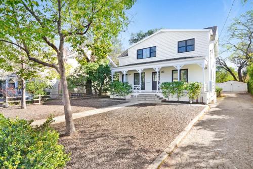 Sonoma House | Auberge Sonoma North Suite - Includes Wine Tasting Passport