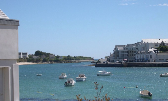 Finistere Apartment | Audierne. plouhinec apartment overlooking the port of Audierne sea view